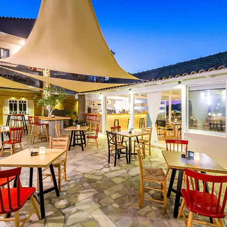 Aparthotel Anemos By Estia 3*